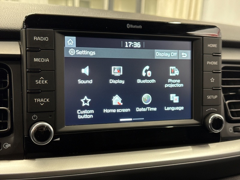 Kia Stonic vaihtoauto