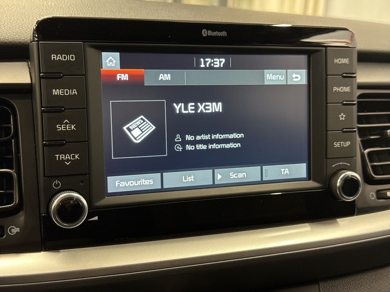 Kia Stonic vaihtoauto