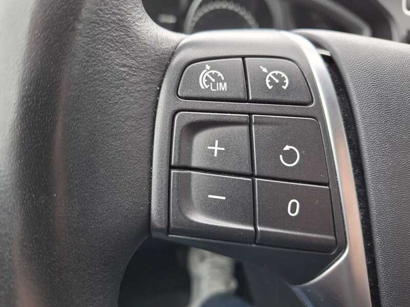 Volvo V40 vaihtoauto