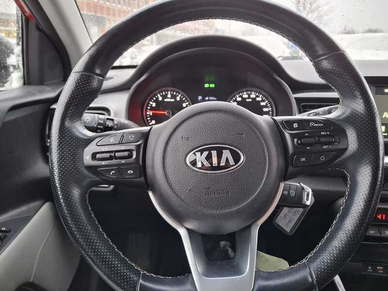 Kia Stonic vaihtoauto