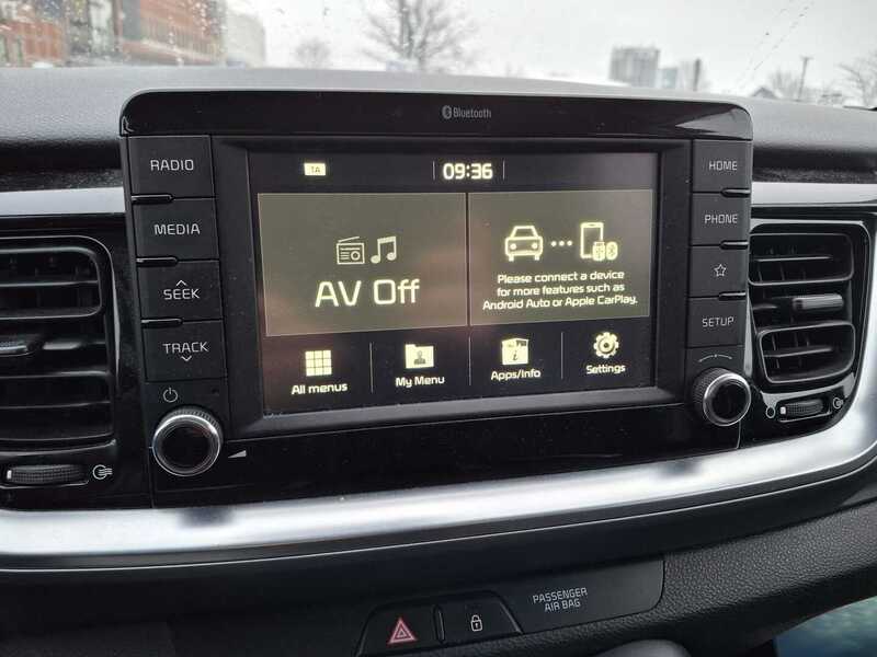 Kia Stonic vaihtoauto