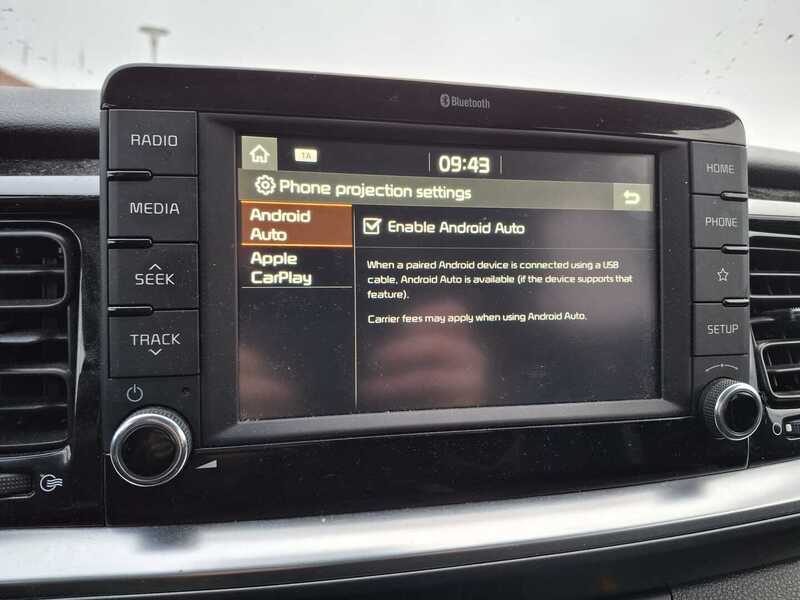 Kia Stonic vaihtoauto