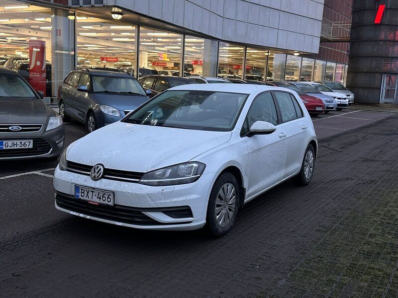 Volkswagen Golf vaihtoauto