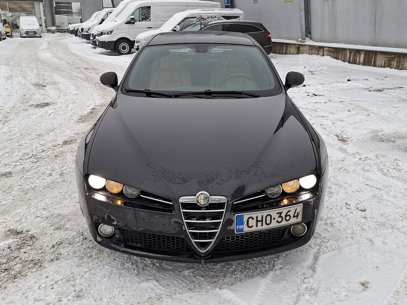Alfa Romeo 159 vaihtoauto