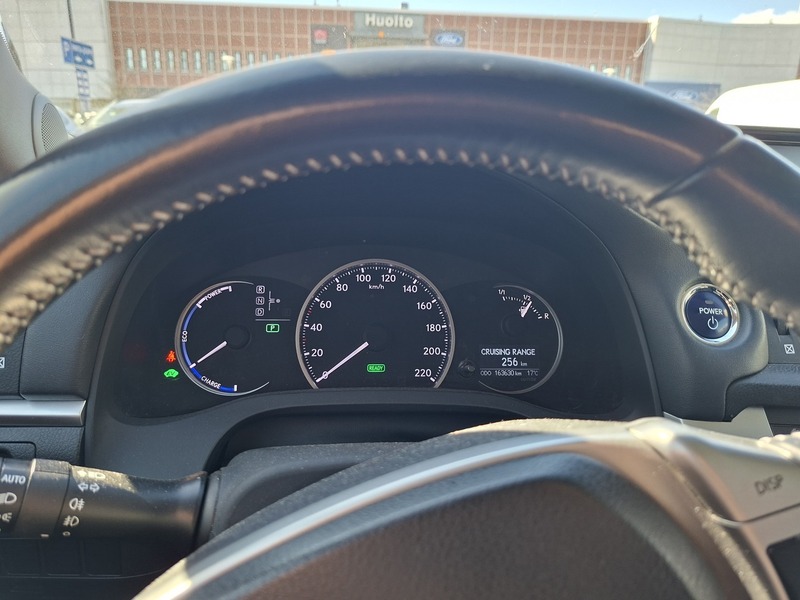 Lexus CT vaihtoauto