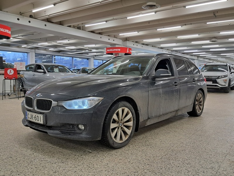 BMW 320 vaihtoauto