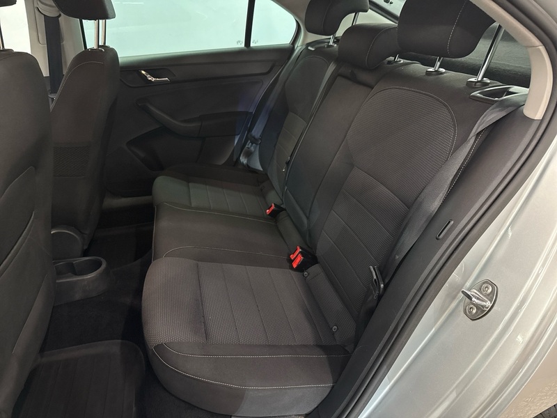 Skoda Rapid vaihtoauto