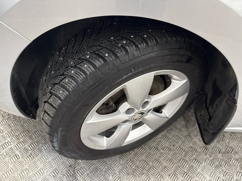 Skoda Rapid vaihtoauto