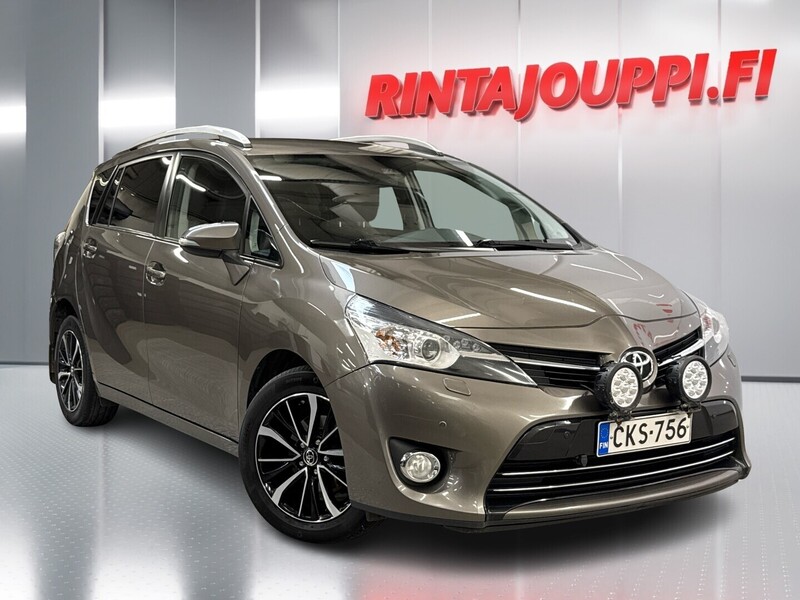 Toyota Verso vaihtoauto