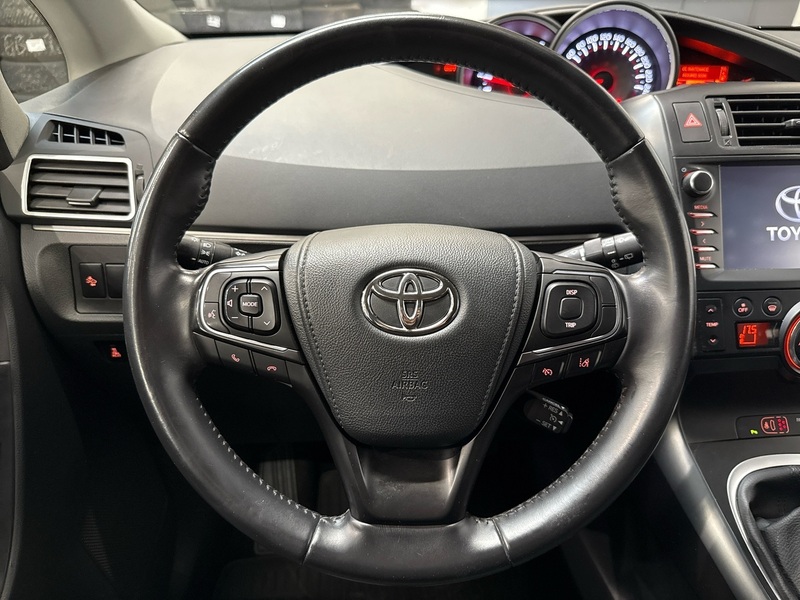 Toyota Verso vaihtoauto