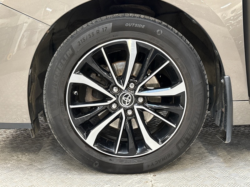 Toyota Verso vaihtoauto