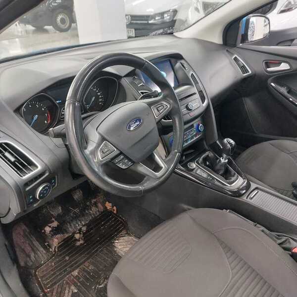 Ford Focus vaihtoauto