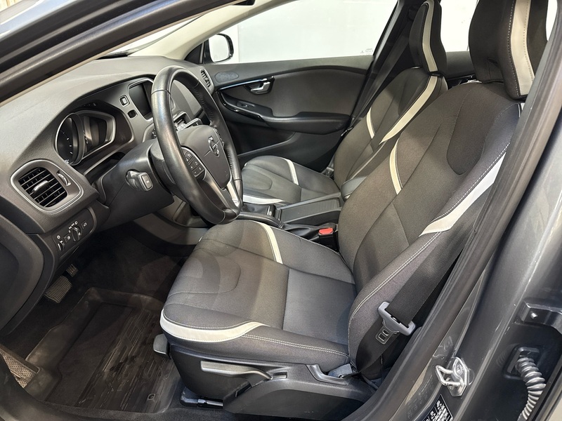 Volvo V40 vaihtoauto