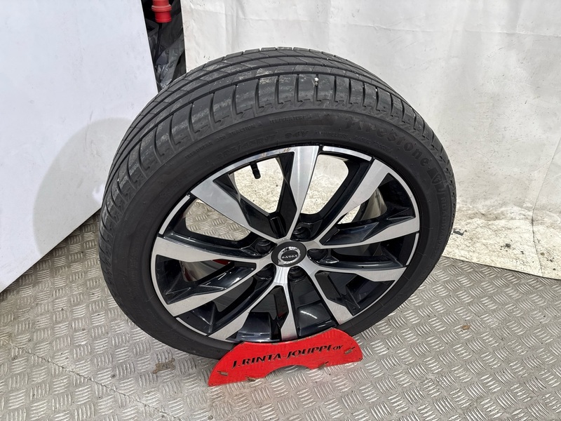 Volvo V40 vaihtoauto