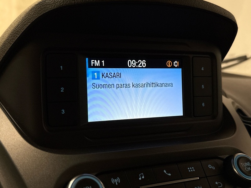 Ford Transit Courier vaihtoauto