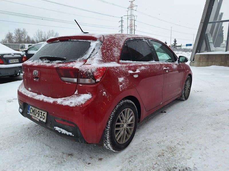 Kia Rio vaihtoauto