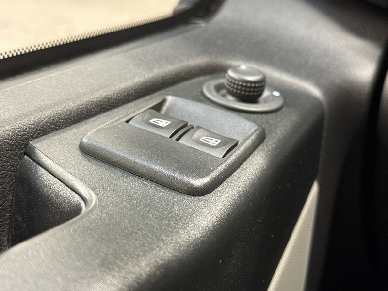 Nissan NV300 vaihtoauto