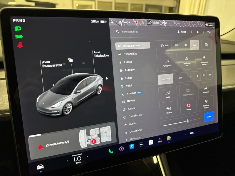 Tesla Model 3 vaihtoauto