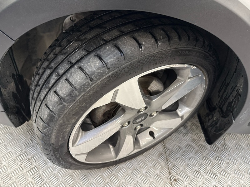 Ford Fiesta vaihtoauto