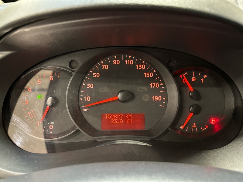 Nissan NV250 vaihtoauto