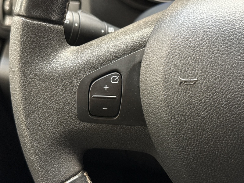 Nissan NV300 vaihtoauto