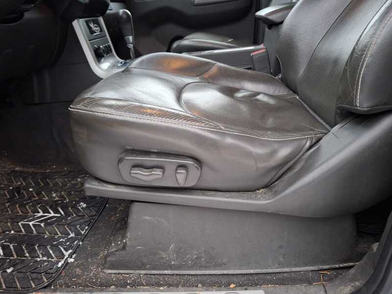 Nissan Navara vaihtoauto