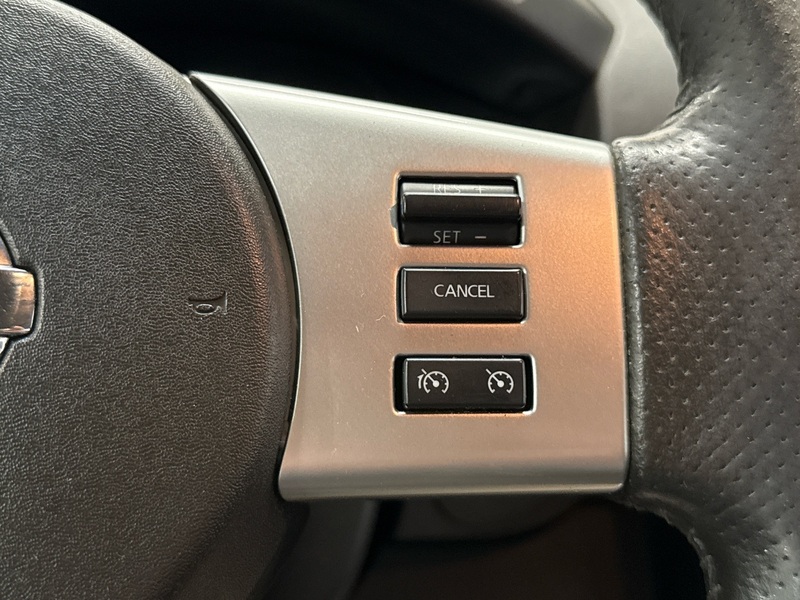 Nissan Navara vaihtoauto