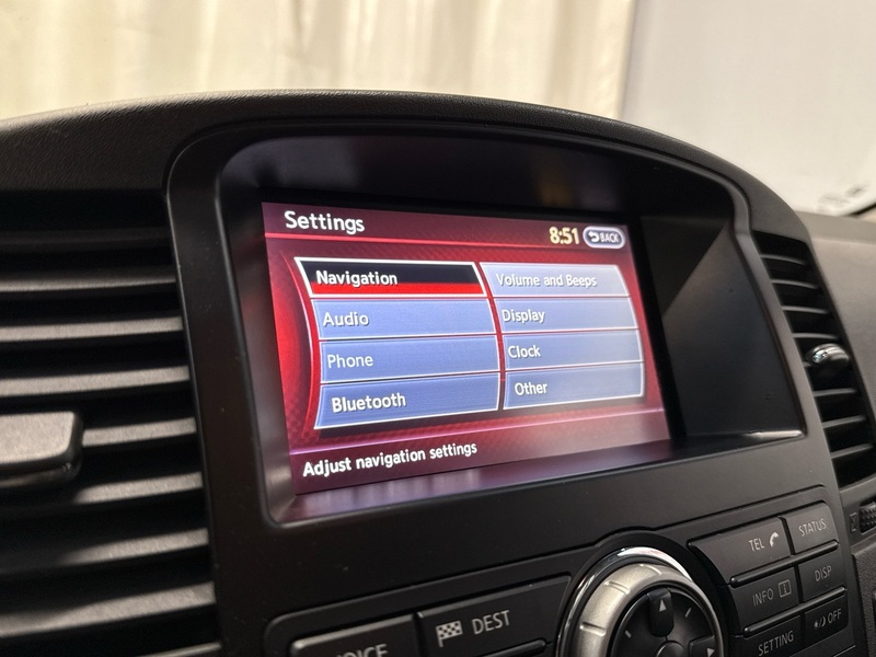 Nissan Navara vaihtoauto