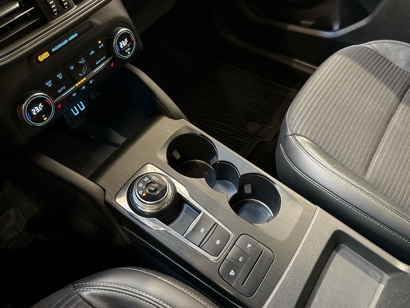 Ford Kuga vaihtoauto