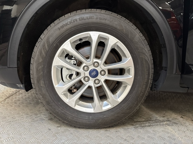 Ford Kuga vaihtoauto