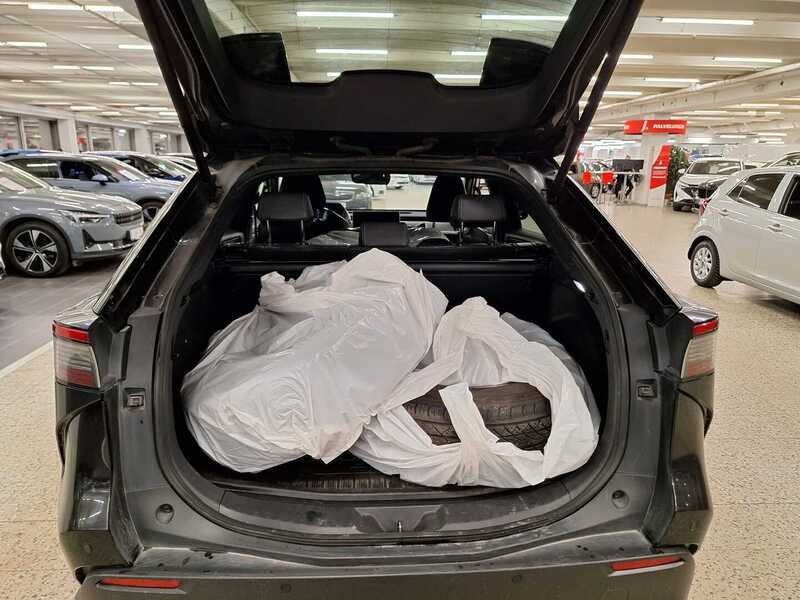 Toyota bZ4X vaihtoauto