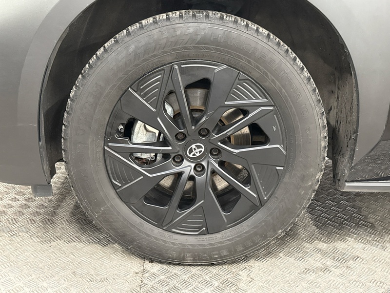 Toyota bZ4X vaihtoauto