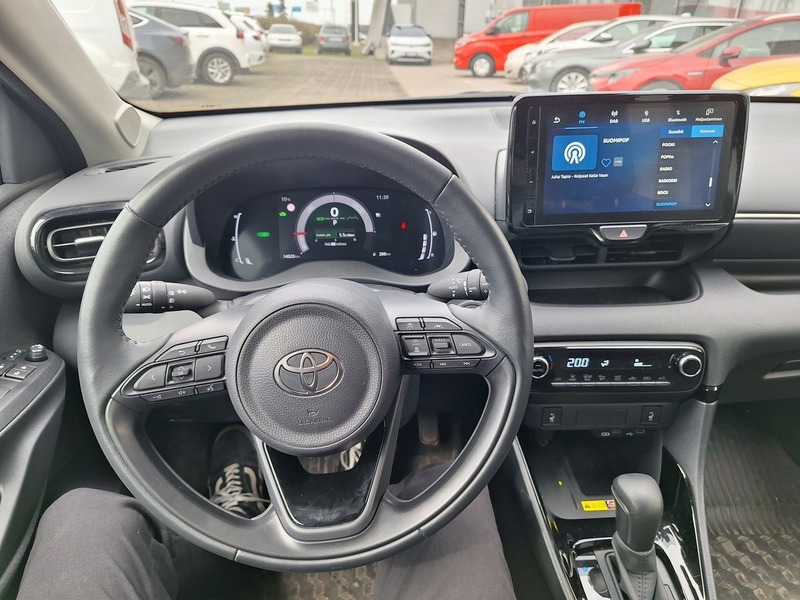 Toyota Yaris vaihtoauto