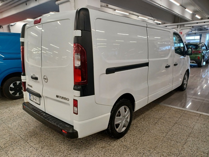 Opel Vivaro vaihtoauto