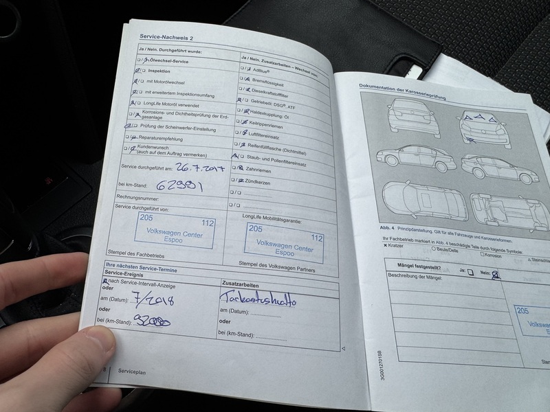 Volkswagen Touran vaihtoauto