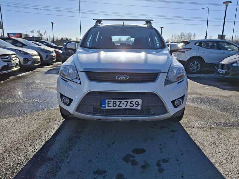 Ford Kuga vaihtoauto