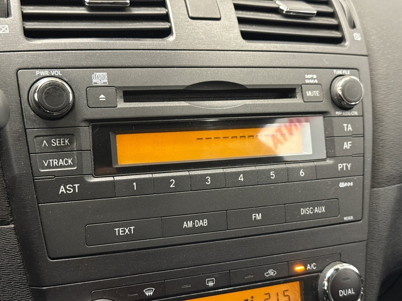 Toyota Avensis vaihtoauto