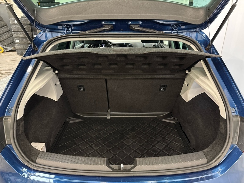 SEAT Leon vaihtoauto