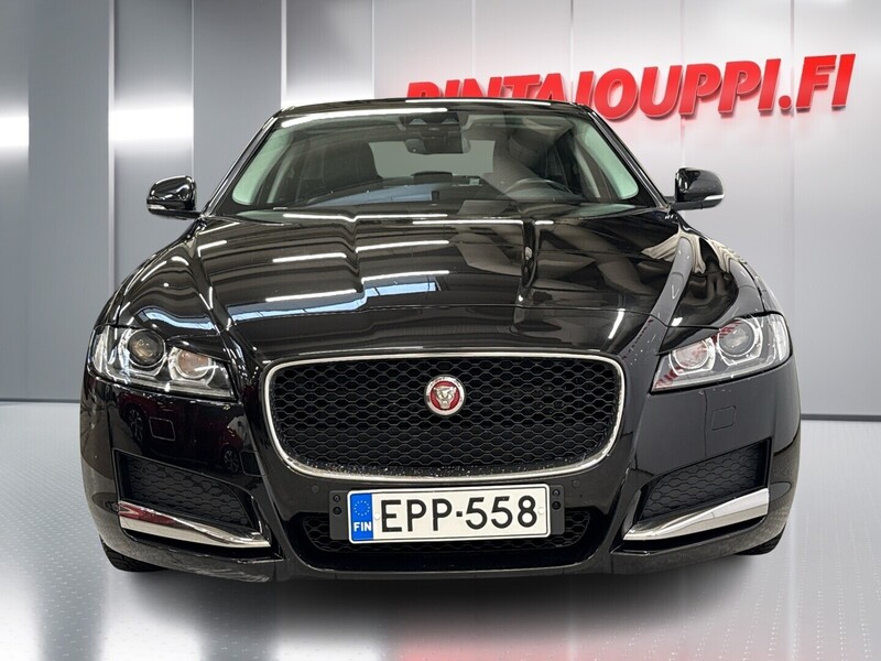 Jaguar XF vaihtoauto