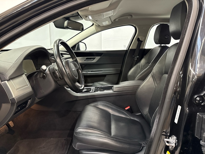 Jaguar XF vaihtoauto