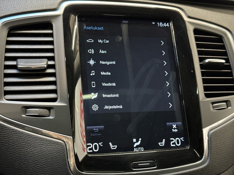 Volvo XC90 vaihtoauto