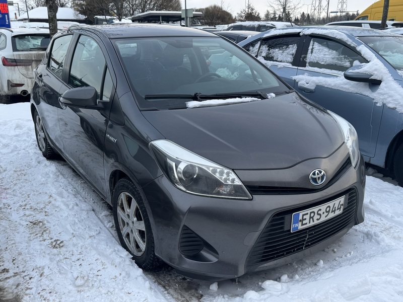 Toyota Yaris vaihtoauto