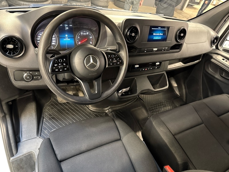 Mercedes-Benz Sprinter vaihtoauto