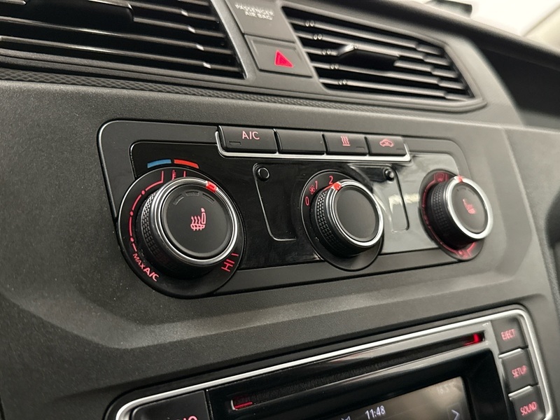 Volkswagen Caddy Maxi vaihtoauto