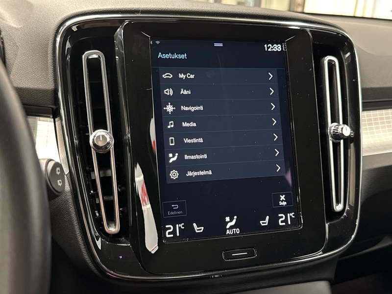 Volvo XC40 vaihtoauto