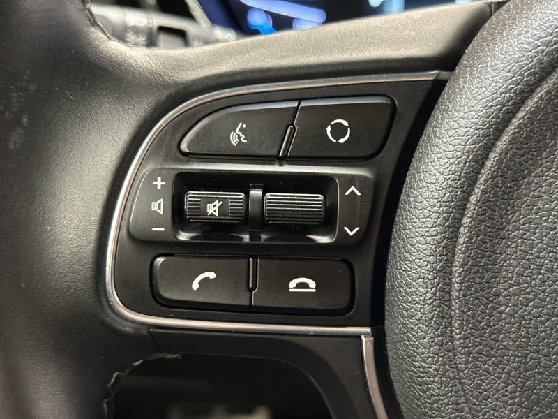 Kia Niro plug-in vaihtoauto