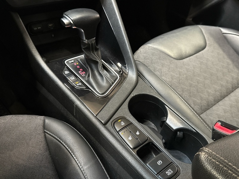 Kia Niro plug-in vaihtoauto