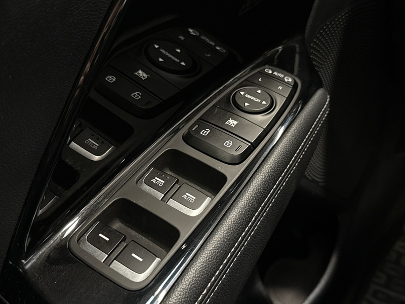 Kia Niro plug-in vaihtoauto