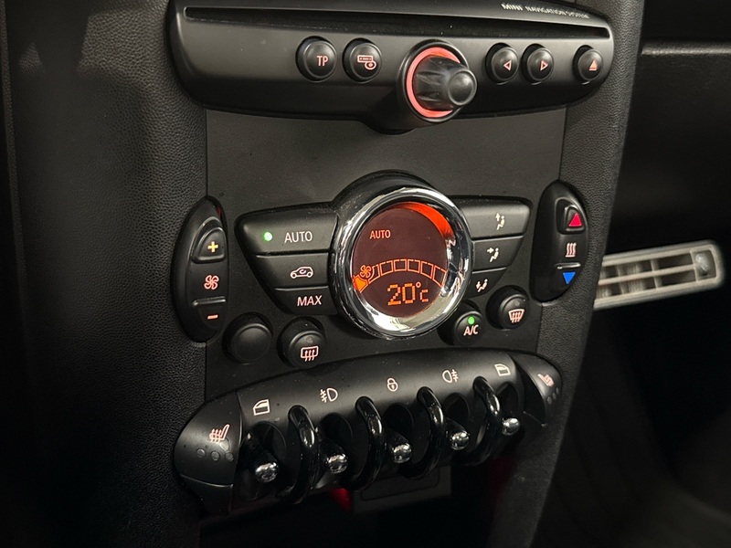 Mini Hatchback vaihtoauto