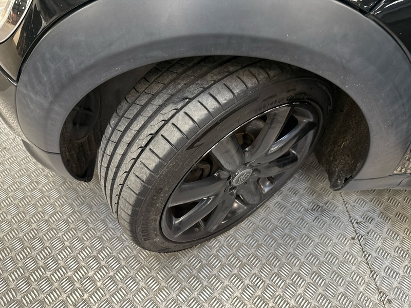 Mini Hatchback vaihtoauto